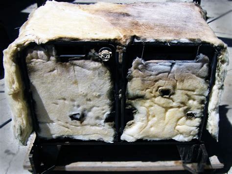 do gas stoves have insulation in them